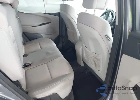 2018 Hyundai Tucson Sel from USA, damaged, VIN KM8J33A44JU692297